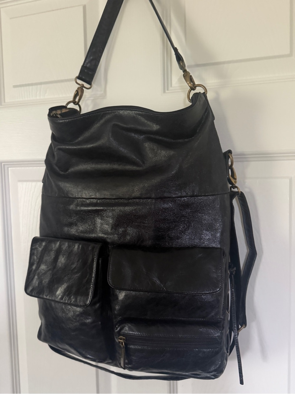 HOBO International Explorer Leather Bag – Convertible Shoulder/Crossbody – Black - Picture 14 of 16